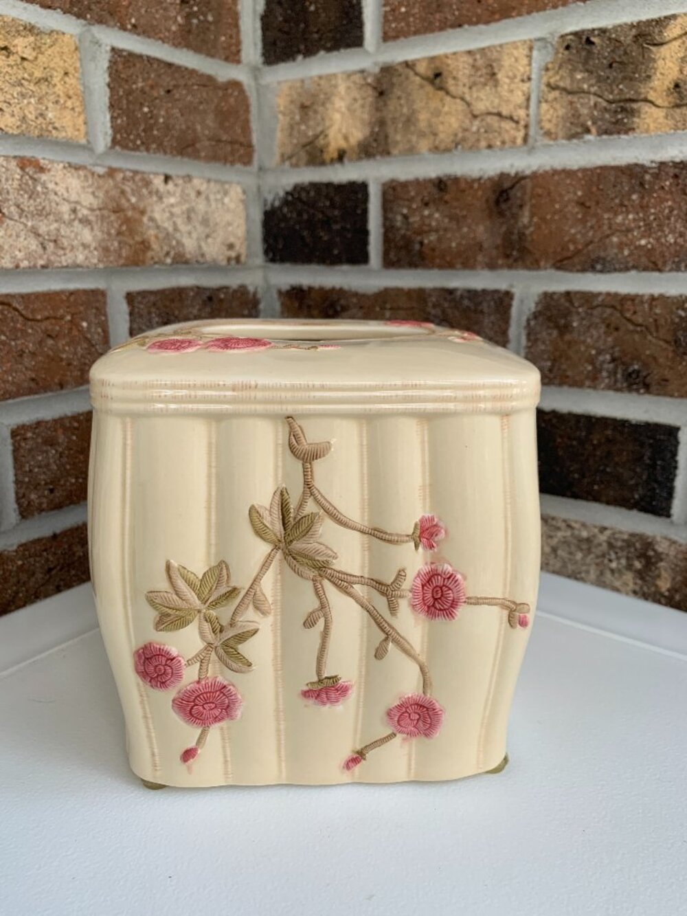 Vintage Croscill Rose Garden Ceramic Tissue Box Cover Ivory Pink Floral
